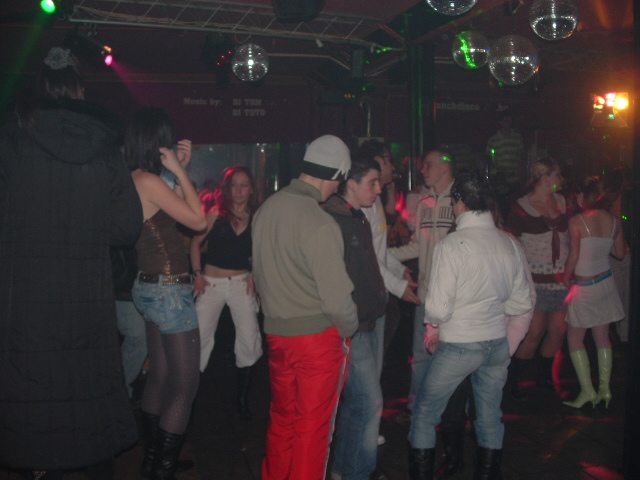 gal/Ranch Disco 02/Image499.jpg